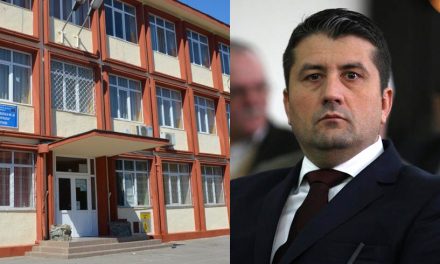 Directorul unei școli din Constanța către Făgădau: „Avem un gard pe sub care poți trece cu mașina!“