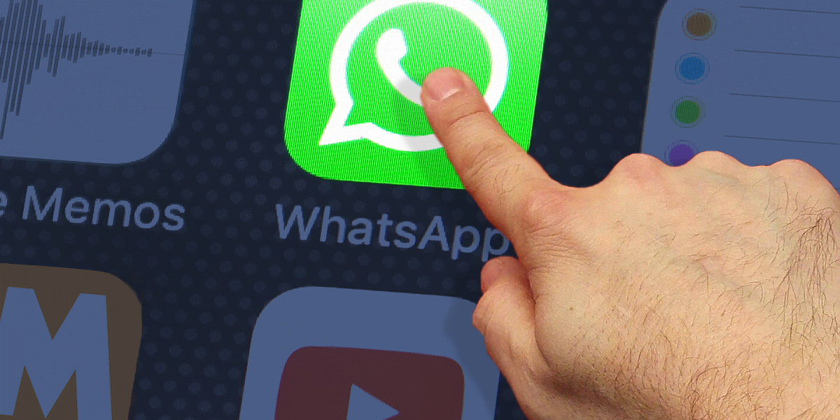 WhatsApp face schimbări în privința mesajelor. Ce a decis Facebook