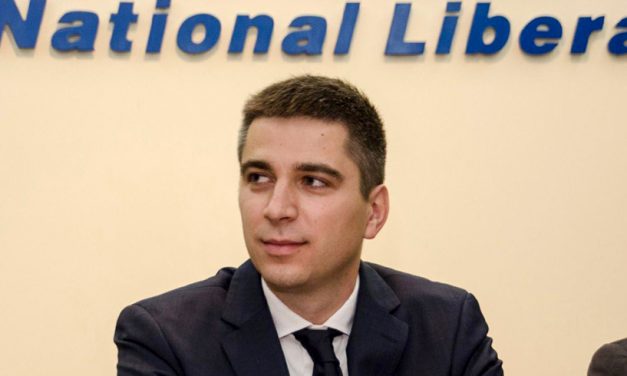 Tinerii liberali din Constanța: Liviu Dragnea vrea ca noua generație să fie dependentă de pomeni electorale