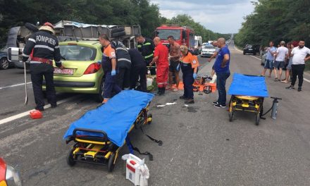 GALERIE FOTO/ Accident grav la Costinești. Un tânăr de 17 ani se află în comă la spital