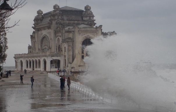 Director ANM: Un ciclon periculos va lovi Constanța la sfârșitul săptămânii