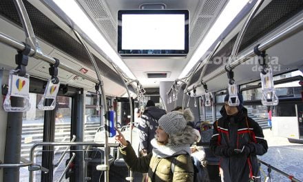 GALERIE FOTO. De Ziua Naţională, Făgădău le-a prezentat constănţenilor autobuzele „made in Turkey“