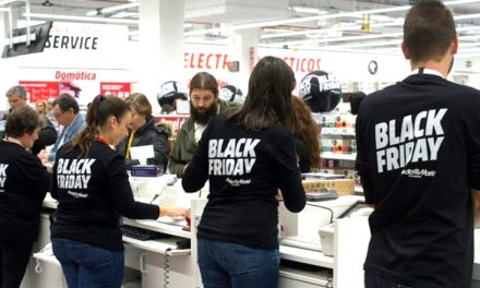 Mii de plângeri de Black Friday și sute de amenzi date de Protecția Consumatorilor în 2018