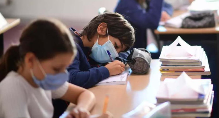 Școlile din Constanța, focare de COVID. 49 de cadre didactice și 259 de elevi infectați în 2 săptămâni de școală
