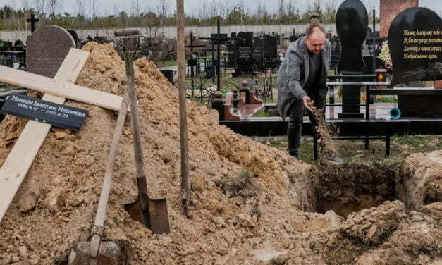 Joe Biden îl acuză pe Putin de genocid. Investigatorii au strâns dovezi ale atrocităţilor comise de ruşi la Bucha, în Ucraina