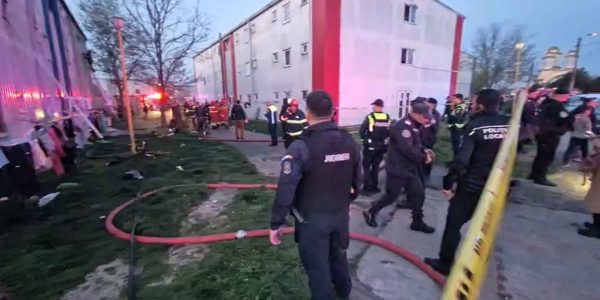 Incendiu în cartierul social Henri Coandă din Constanța